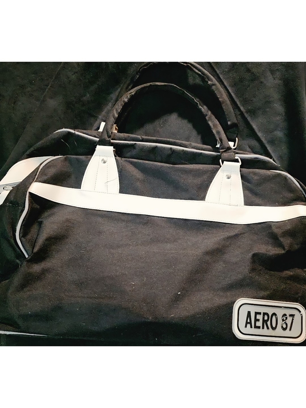 Aeropostale Aero 87 Duffel Bag